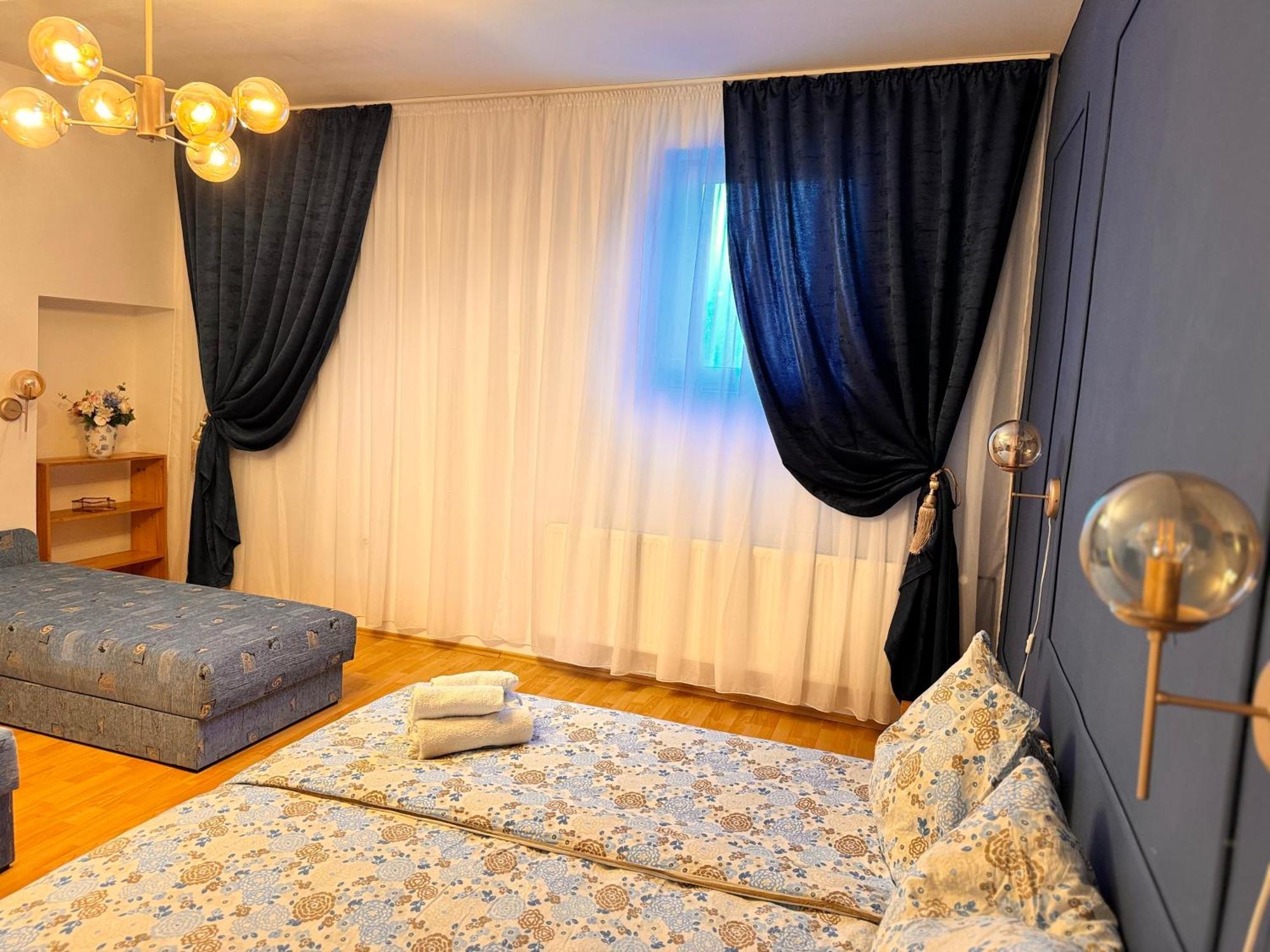 Pensiunea Schwartzy Otel Makó Dış mekan fotoğraf