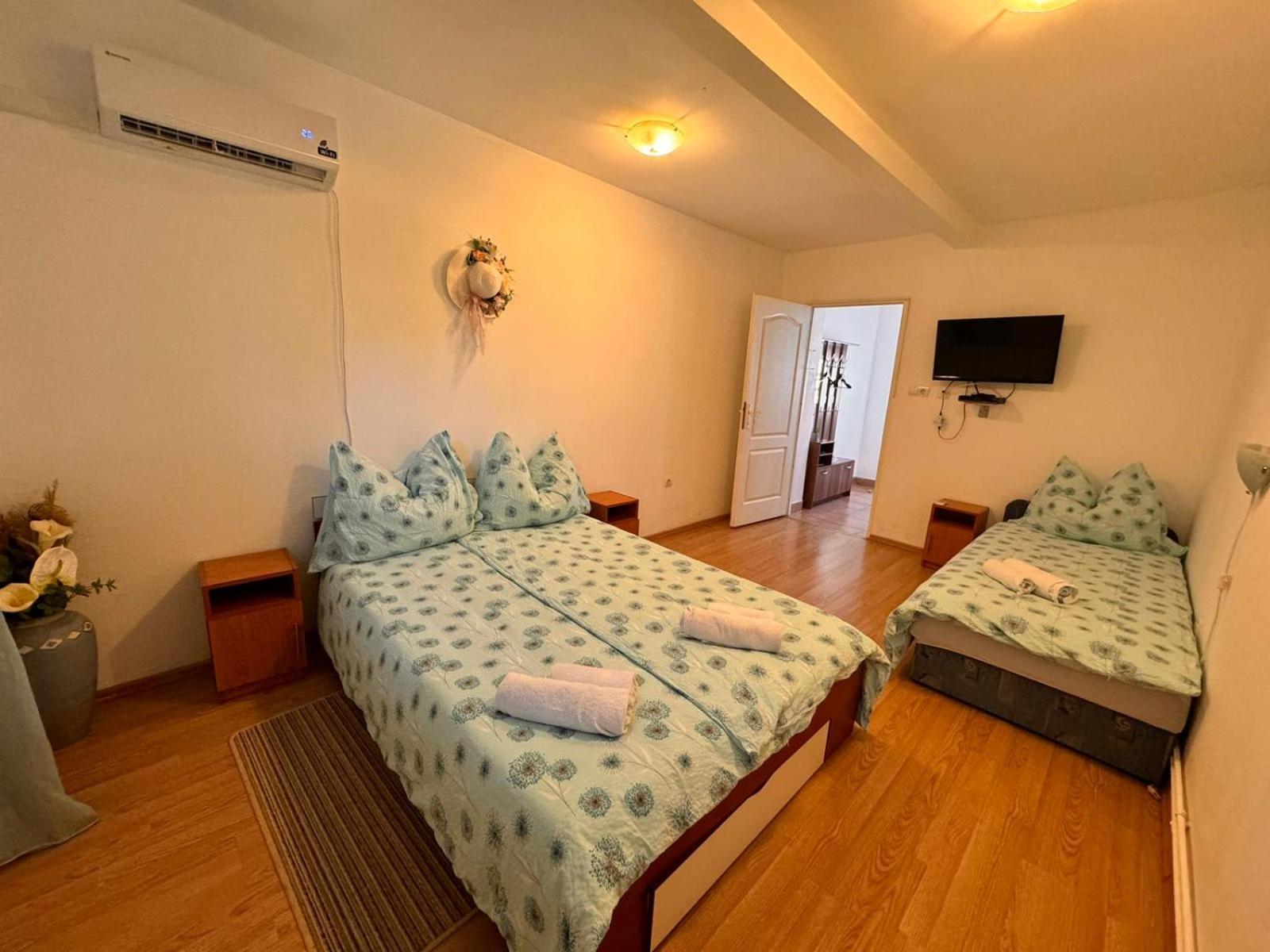 Pensiunea Schwartzy Otel Makó Dış mekan fotoğraf